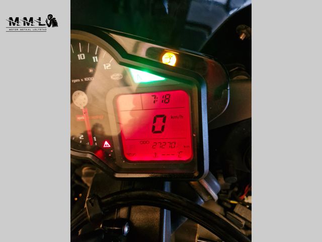 aprilia - rsv-1000-r