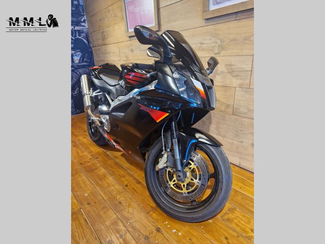 aprilia - rsv-1000-r