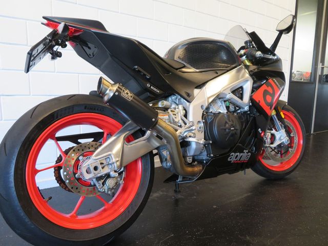 aprilia - rsv-4-1000-rr