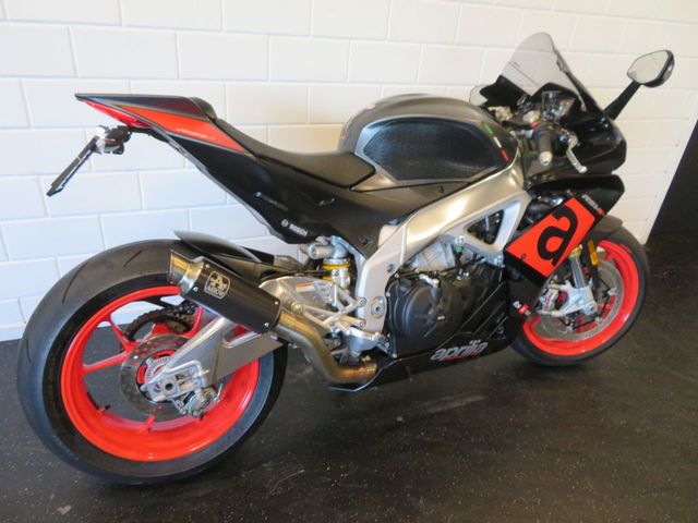 aprilia - rsv-4-1000-rr