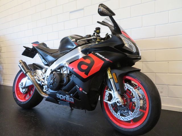 aprilia - rsv-4-1000-rr