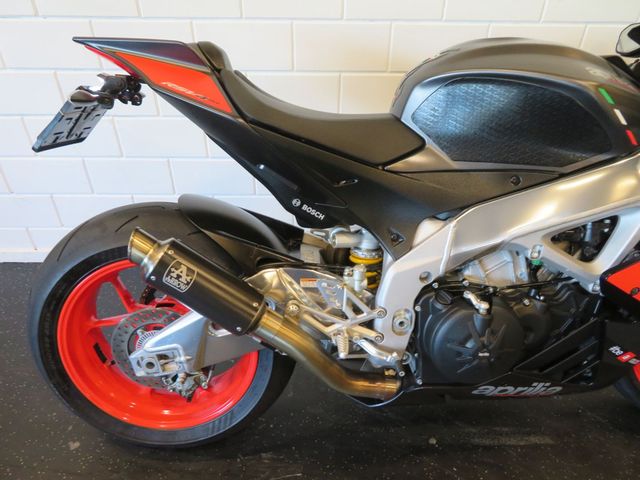 aprilia - rsv-4-1000-rr