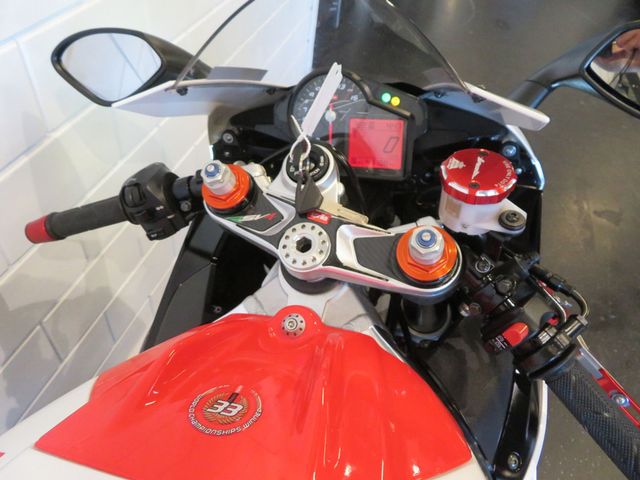 aprilia - rsv-4-1000-rr