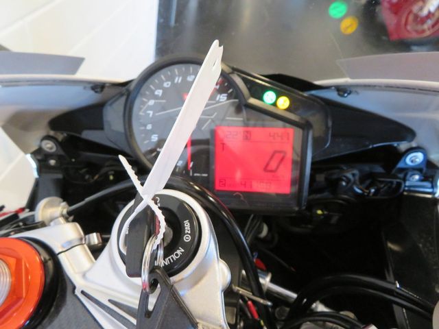 aprilia - rsv-4-1000-rr