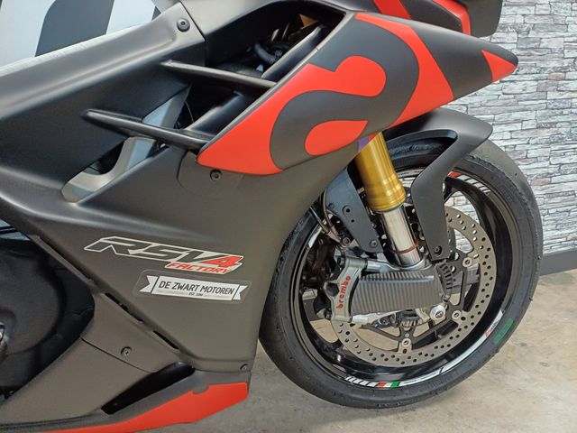 aprilia - rsv-4-1100