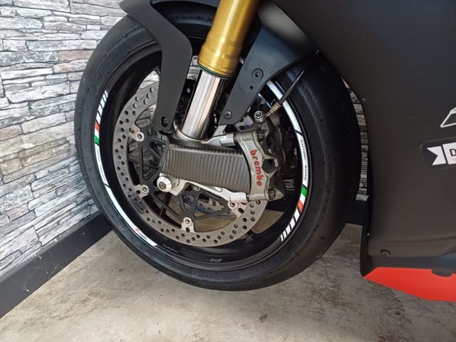 aprilia - rsv-4-1100