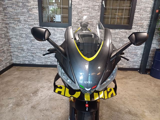 aprilia - rsv-4-1100