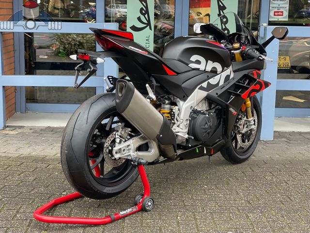 aprilia - rsv-4-1100-factory