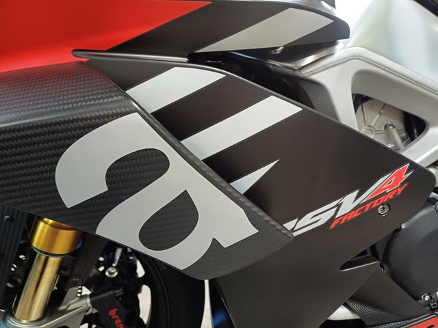 aprilia - rsv-4-1100-factory