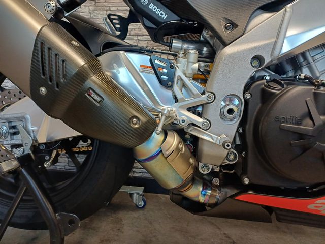 aprilia - rsv-4-1100-factory