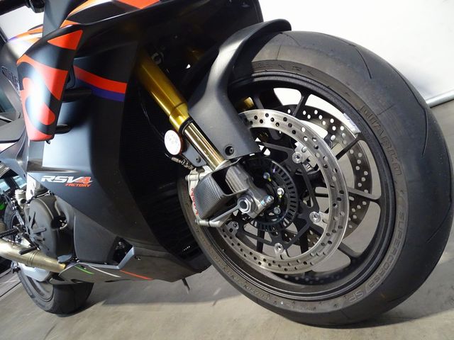 aprilia - rsv-4-1100-factory