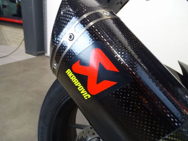 aprilia - rsv-4-1100-factory