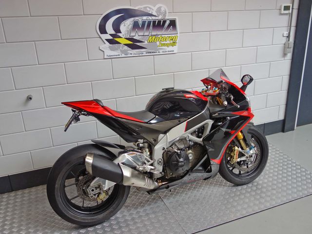 aprilia - rsv-4-factory-aprc