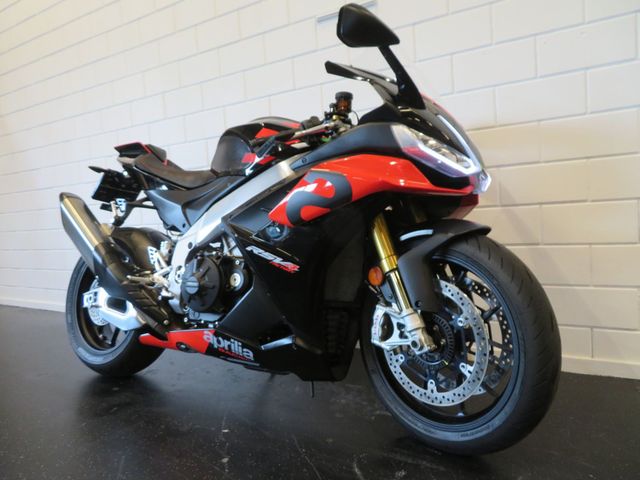 aprilia - rsv-4-factory-aprc