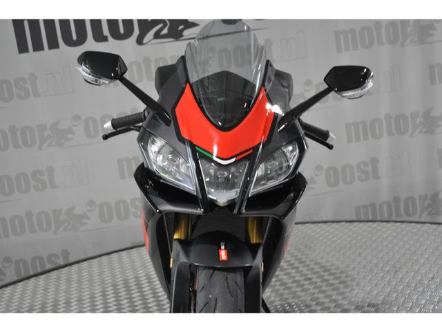 aprilia - rsv-4-r