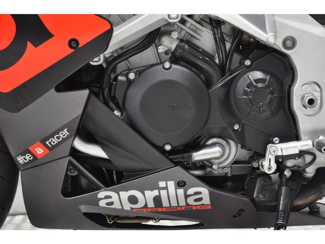 aprilia - rsv-4-r