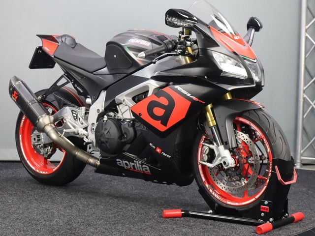 aprilia - rsv-4-r