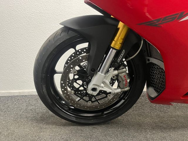 aprilia - rsv-4-r-aprc