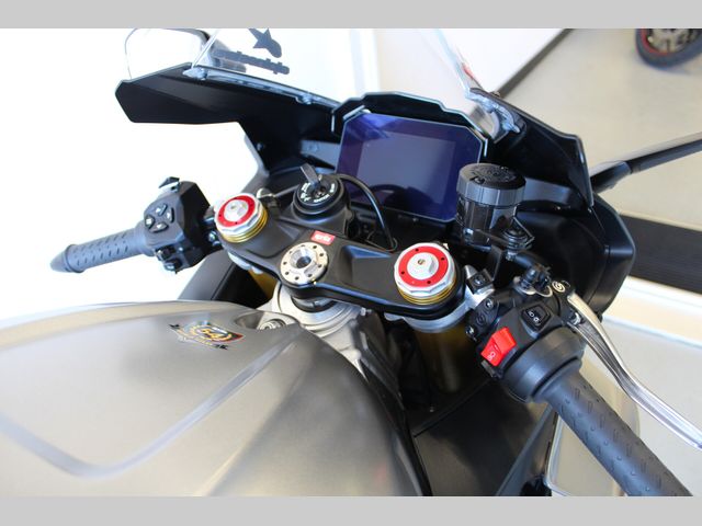 aprilia - rsv-4-r-aprc-abs