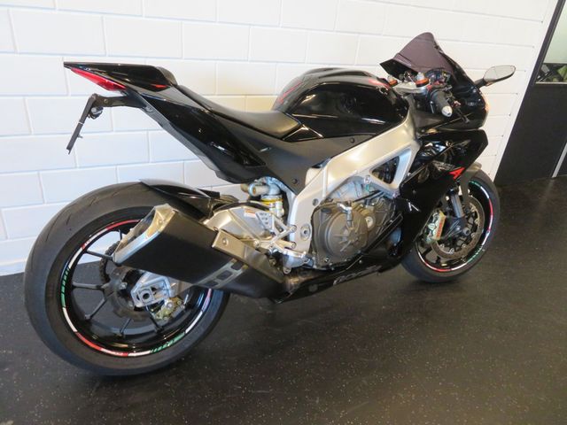 aprilia - rsv-4-rr