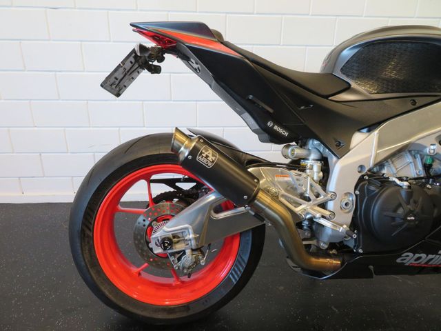 aprilia - rsv-4-rr