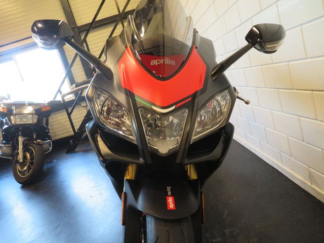 aprilia - rsv-4-rr