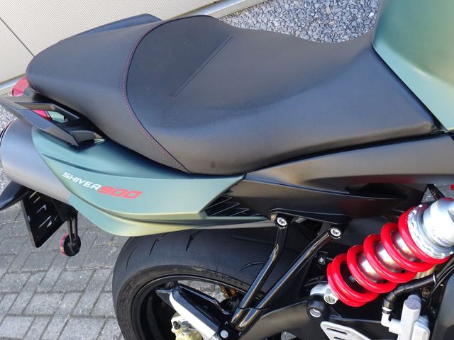 aprilia - shiver-900