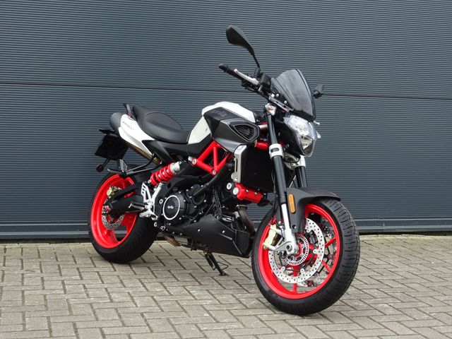 aprilia - shiver-900