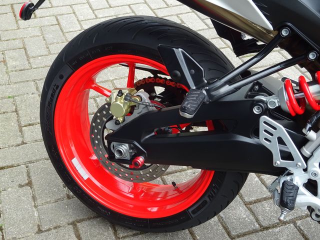 aprilia - shiver-900