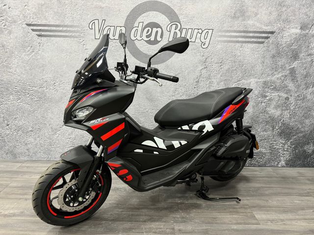 aprilia - sr-gt-200