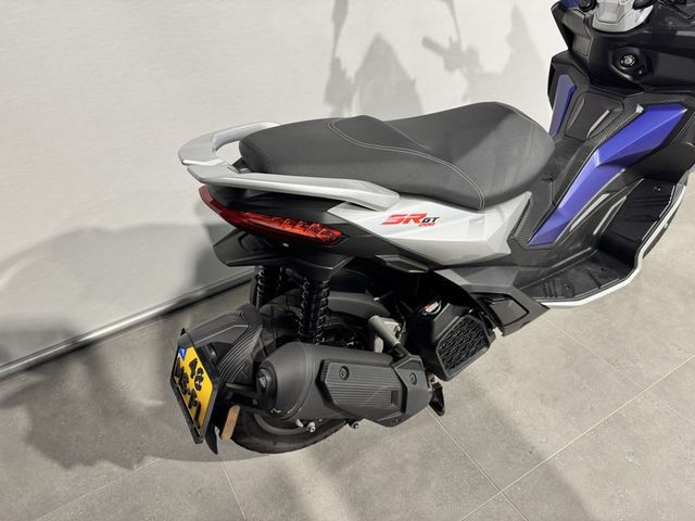 aprilia - sr-gt-200