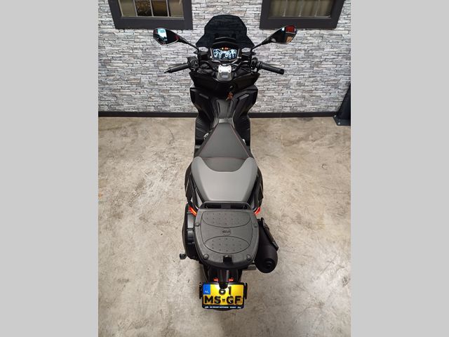 aprilia - sr-gt-200