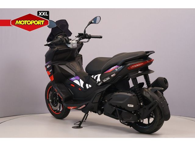 aprilia - sr-gt-200