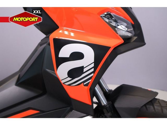 aprilia - sr-gt-200