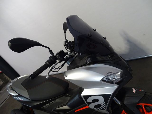 aprilia - sr-gt-sport-200