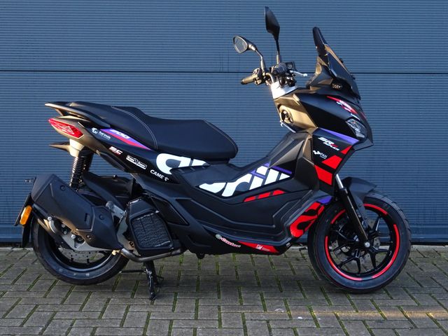 aprilia - sr-gt-sport-200