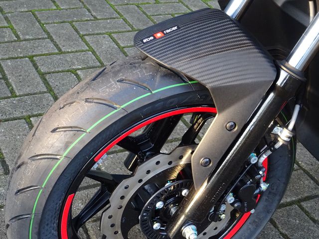 aprilia - sr-gt-sport-200