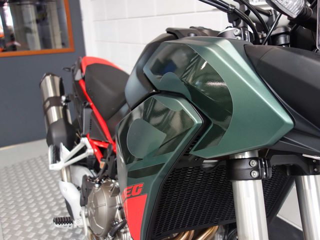 aprilia - tuareg-660