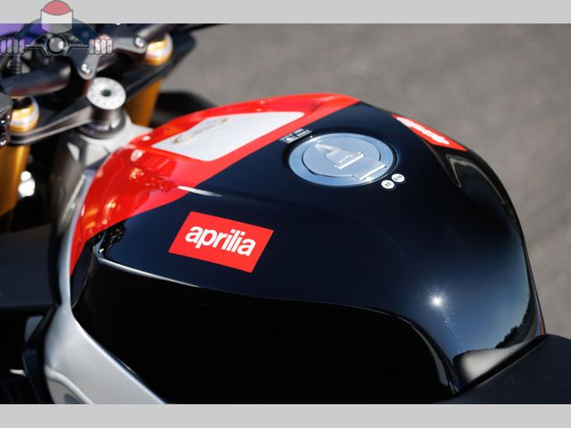 aprilia - tuono--v4-1100-factory