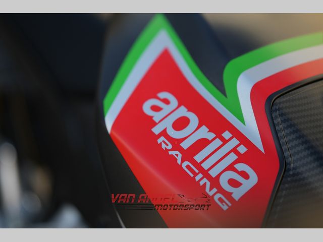 aprilia - tuono--v4-1100-factory