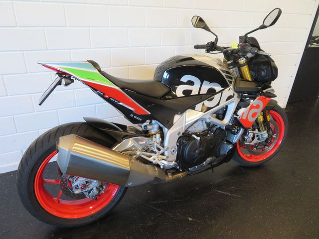 aprilia - tuono--v4-1100-factory