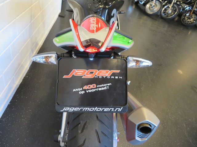 aprilia - tuono--v4-1100-factory