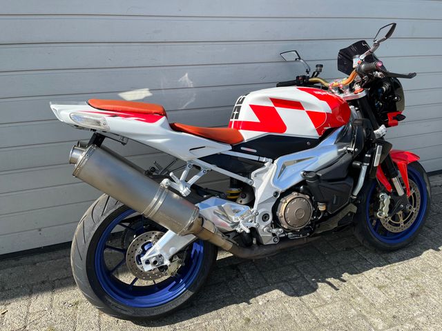 aprilia - tuono-1000-r