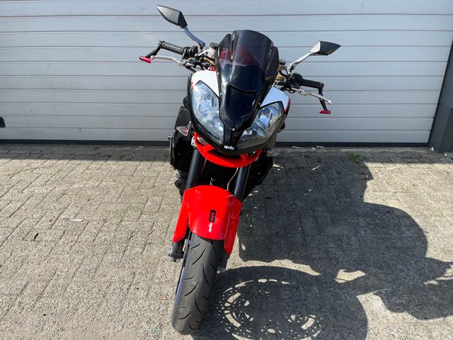 aprilia - tuono-1000-r