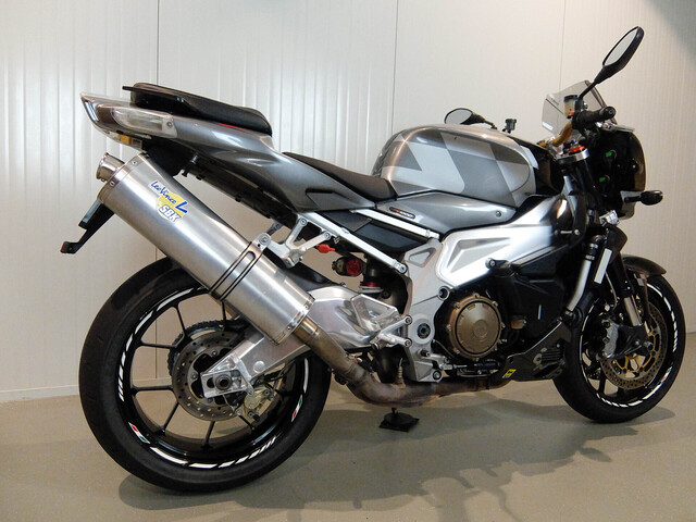 aprilia - tuono-1000-r