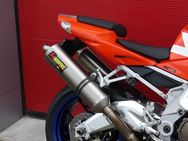 aprilia - tuono-1000-r