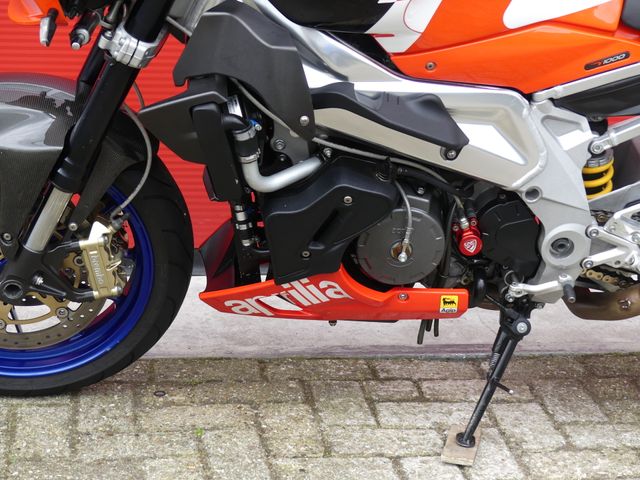 aprilia - tuono-1000-r