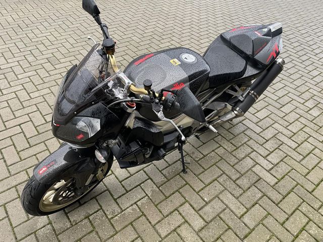 aprilia - tuono-1000-r