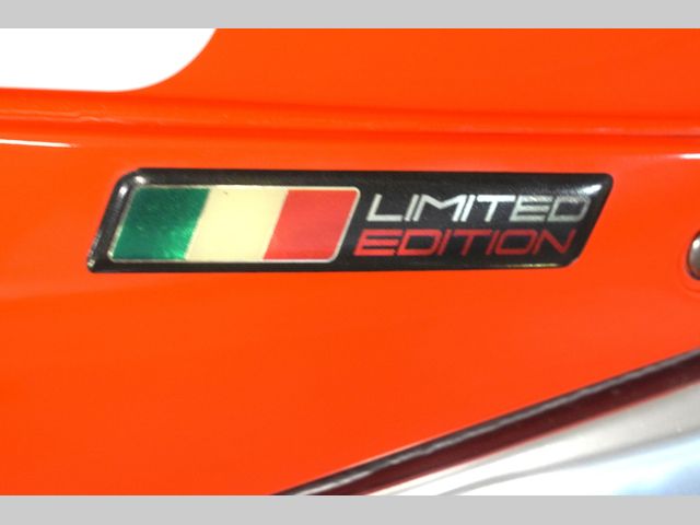 aprilia - tuono-1000-r