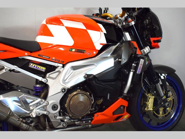 aprilia - tuono-1000-r